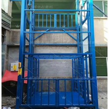 直銷鏈條導(dǎo)軌式液壓貨梯，液壓叉車，液壓起重貨梯安裝施工